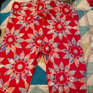 Lula Roe TC2 flowery leggings